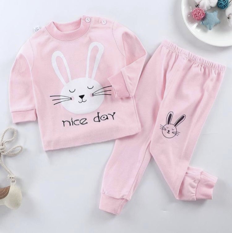 Pajamas with rabbit